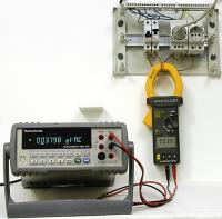 The use of AKTAKOM ATK-2250 clamp meter with an oscilloscope or external multimeter 