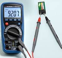 AMM-1028 Digital Multimeter - DCV Measurement