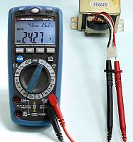 AMM-1062 Digital Multimeter  - AC Voltage measurement