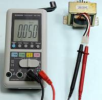AM-1081 Hand Charger Digital Multimeter - Hz Measurement